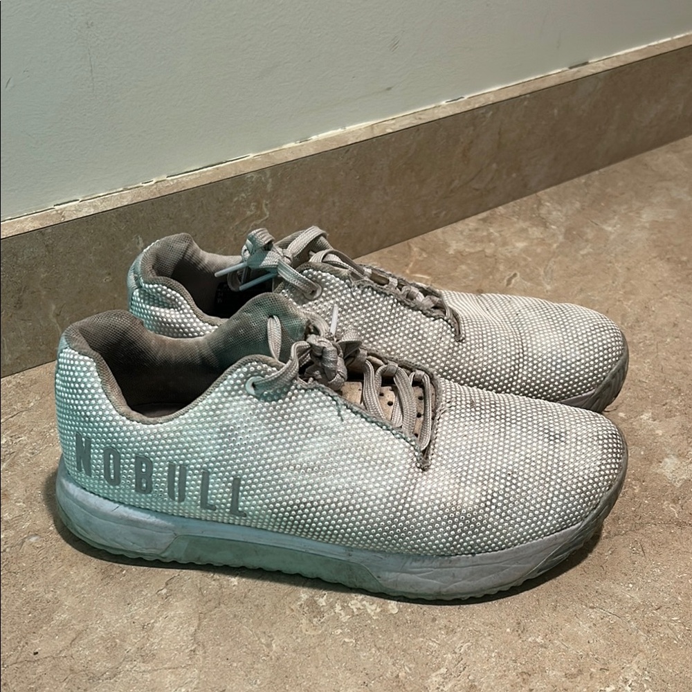 NOBULL Men's Gray Training Shoes